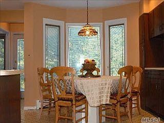4th image of 6 Barbara Lynn Ct