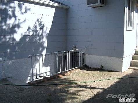 5th image of 670 Marion Dr