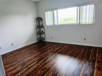 2nd image of 2284 Philippine Dr #67-1-1