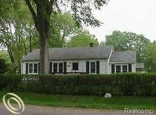 20310 Westover Ave, Southfield, MI 48075