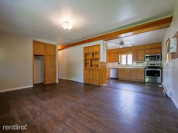 Kitchen-LR