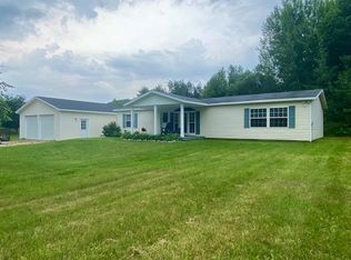 850 W Dietz Rd, Boyne City, MI 49712