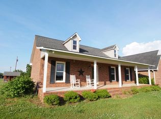 1247 Mount Lebanon Rd, Donalds, SC 29638