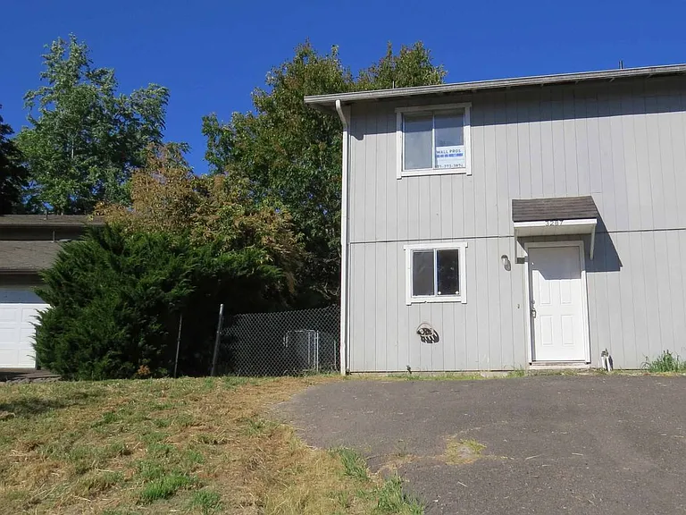 3287 Randel Ct SE — Photo 3
