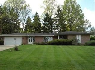 2650 Thurmont Rd, Akron, OH 44313