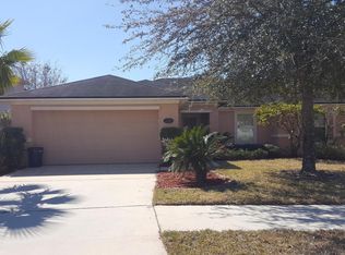 1418 Dunns Lake Dr, Jacksonville, FL 32218