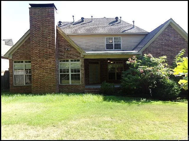 31 Bristol Ct — Photo 24