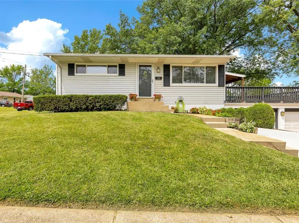 189 Floralea Pl, Saint Louis, MO 63127