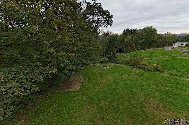 2nd image of 53 Boght Rd