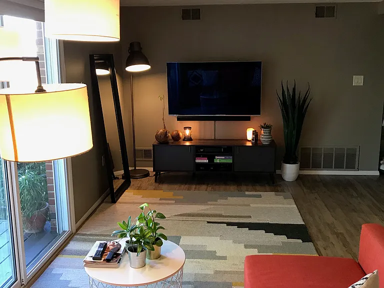 607 Bonnie Brae Dr — Photo 2
