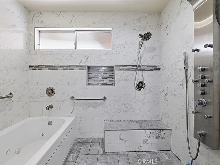 6732 Wooster Ave — Photo 16