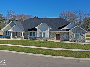 310 Blue River Dr, Knightstown, IN 46148