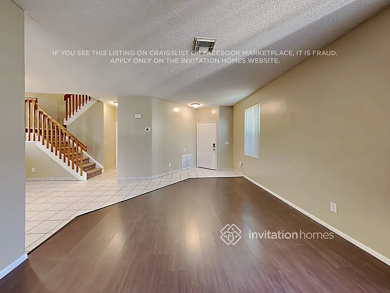 2121 NW 184th Way — Photo 4