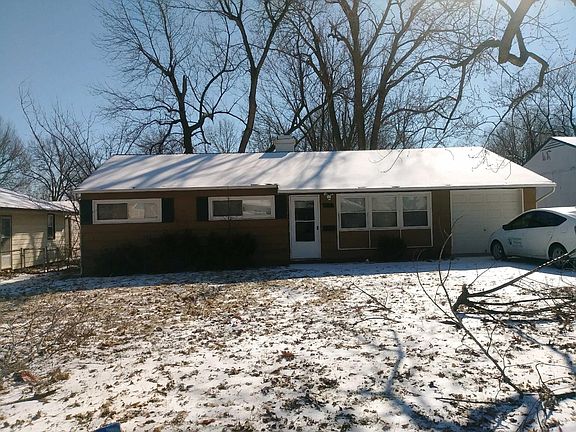 3rd image of 7509 E 110th St