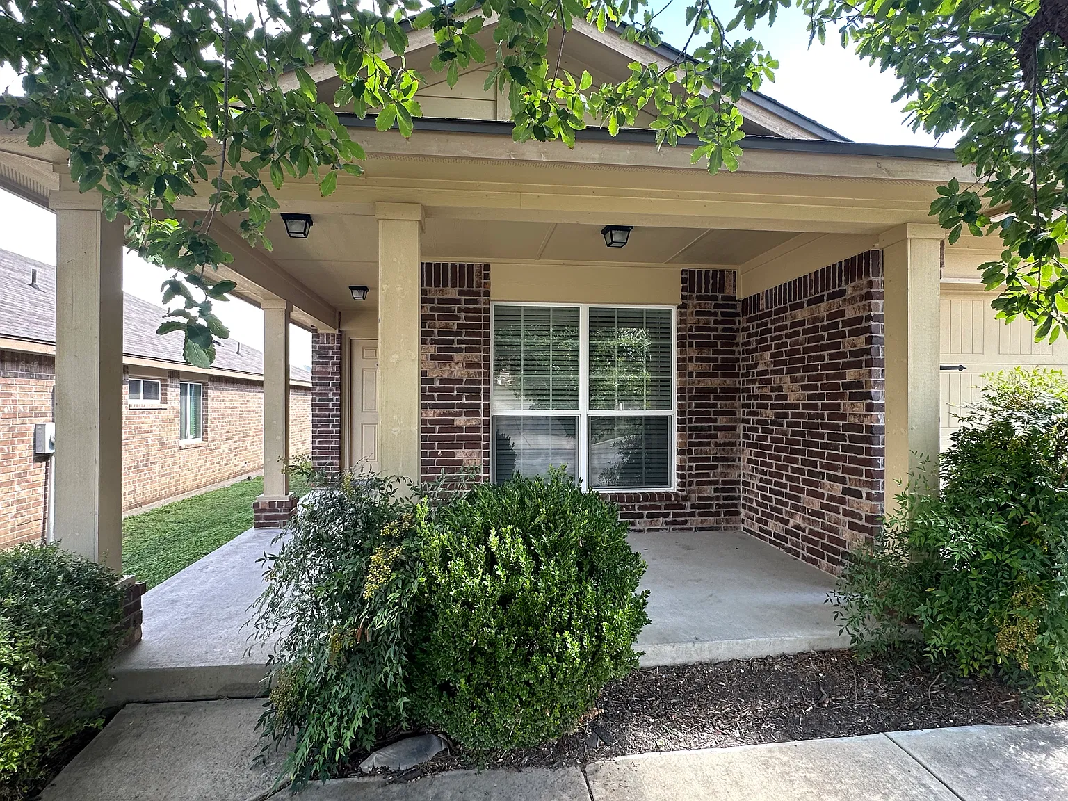 3 bed, 1450 sqft, $1,495 — Photo 2