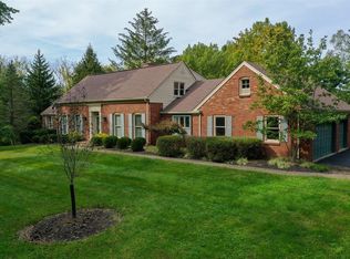 8640 Kugler Mill Rd, Cincinnati, OH 45243