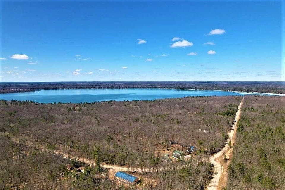 1st image of Neumann Rd