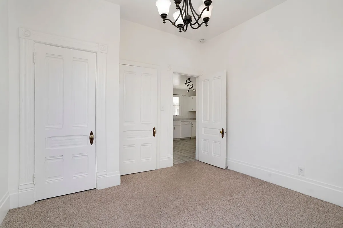 Building Photo - 1529 Union St #B
