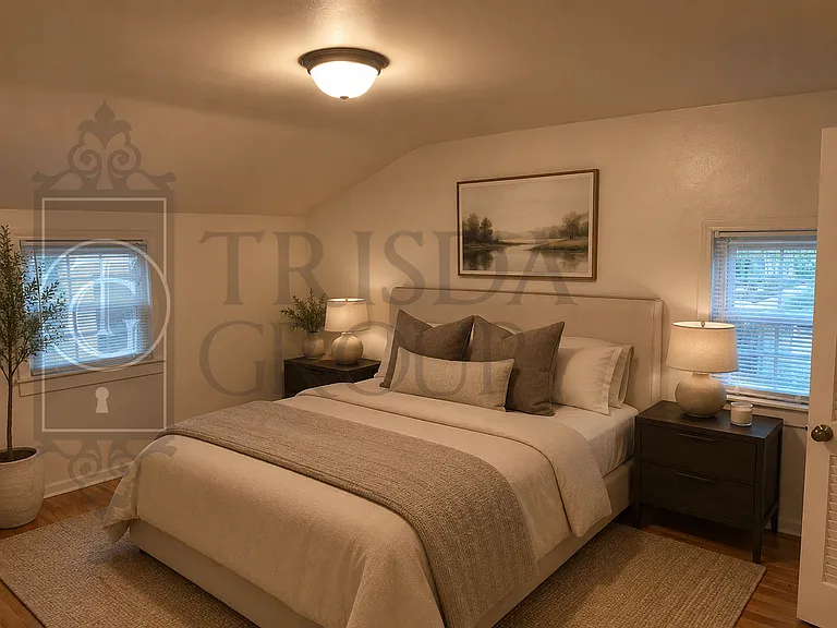 2361 Bensonia Ave — Photo 17