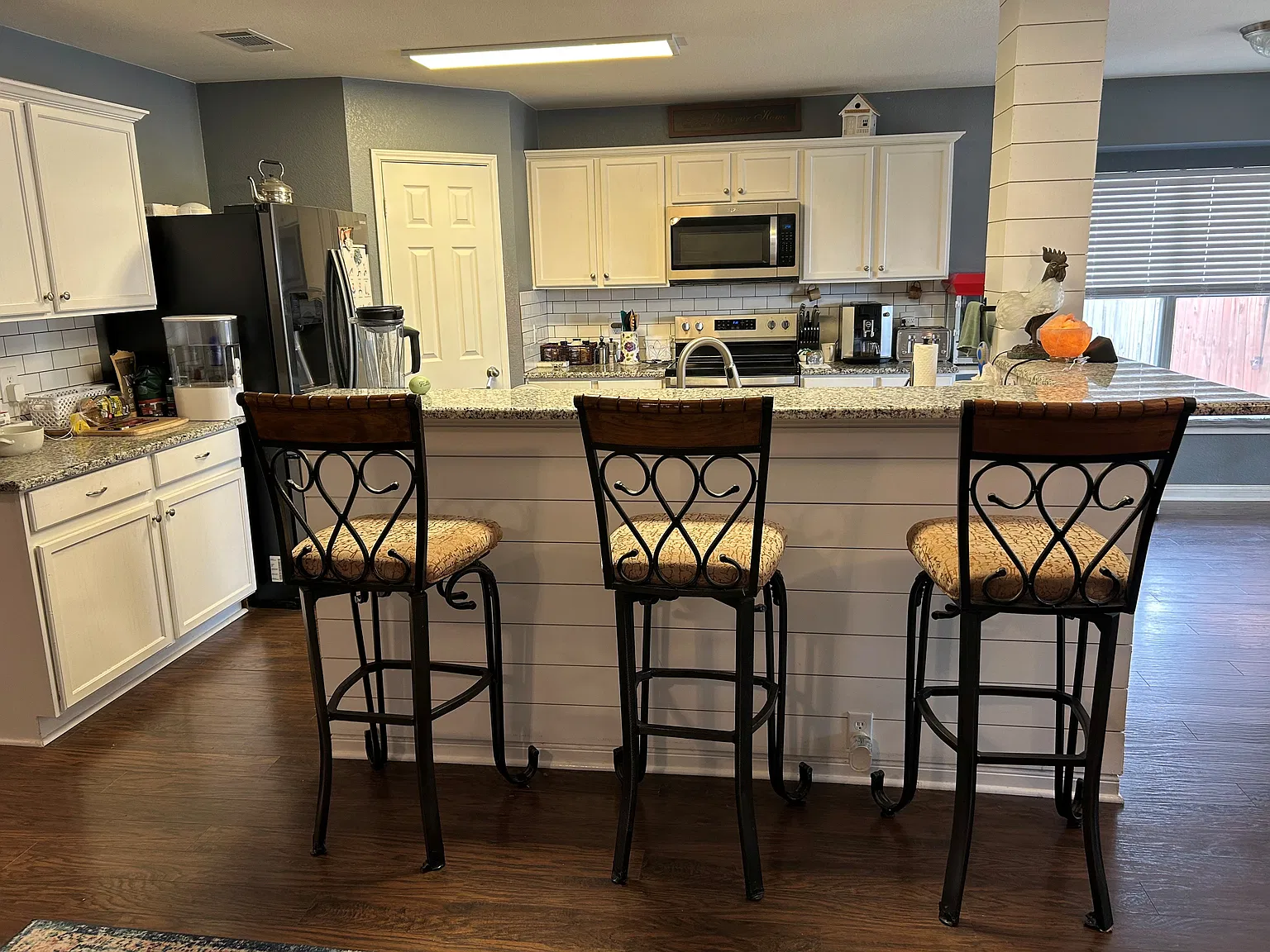 2 bed, 1784 sqft, $975 — Photo 2