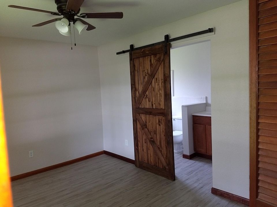 Master Bedroom/bath