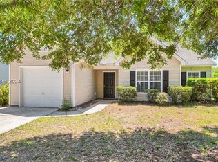 8 Pine Ridge Dr, Bluffton, SC 29910