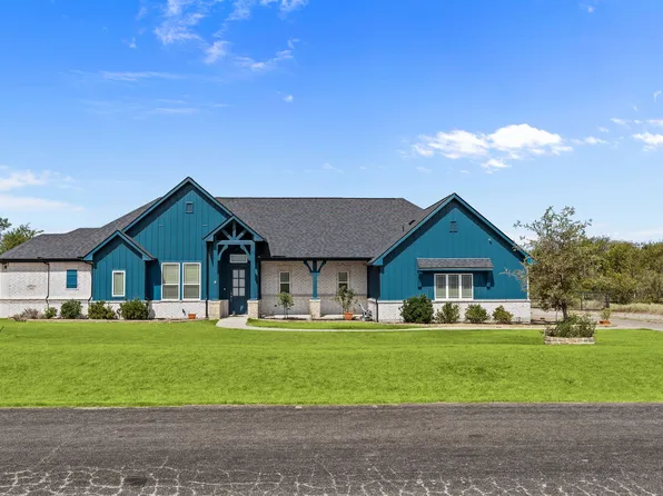 345 Palo Alto Dr, Springtown, TX 76082