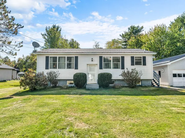 341 County Road, Milford, ME 04461