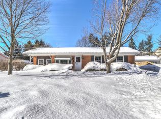 734 N Stephen Dr, Palatine, IL 60067
