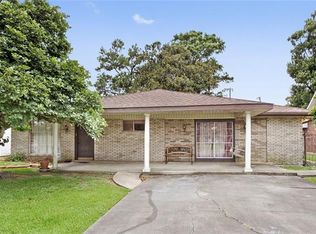 88 Marie Dr, Gretna, LA 70053