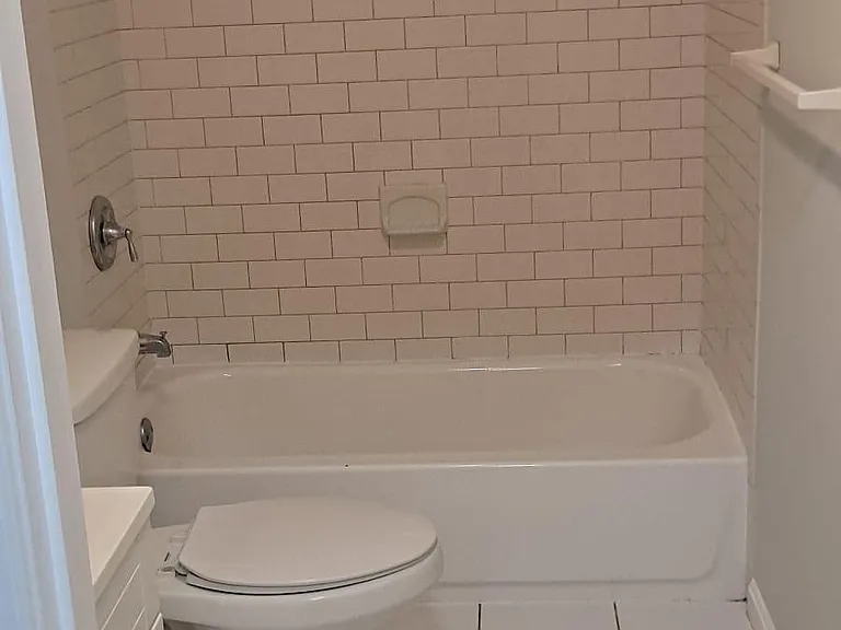 1530 Church St NW #1 — Photo 8
