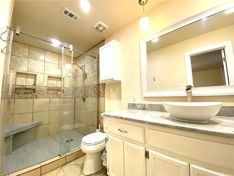 2508 Peach Tree Ln — Photo 6