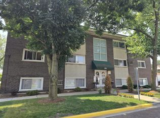 1101 Harlem Ave APT 203, Forest Park, IL