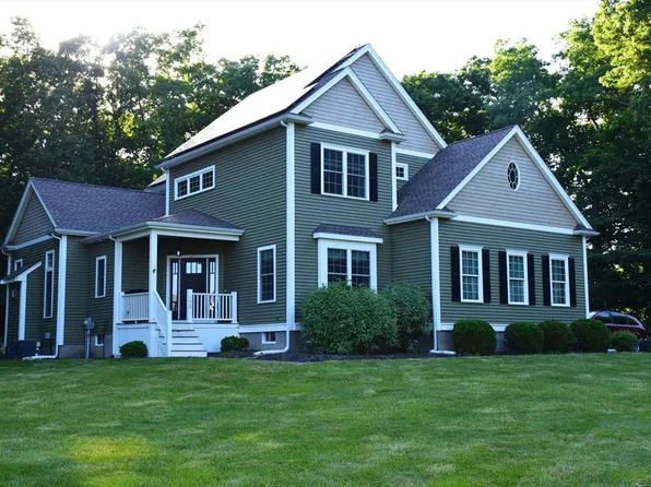 170 Briarcliff Rd, Brockton, MA 02301