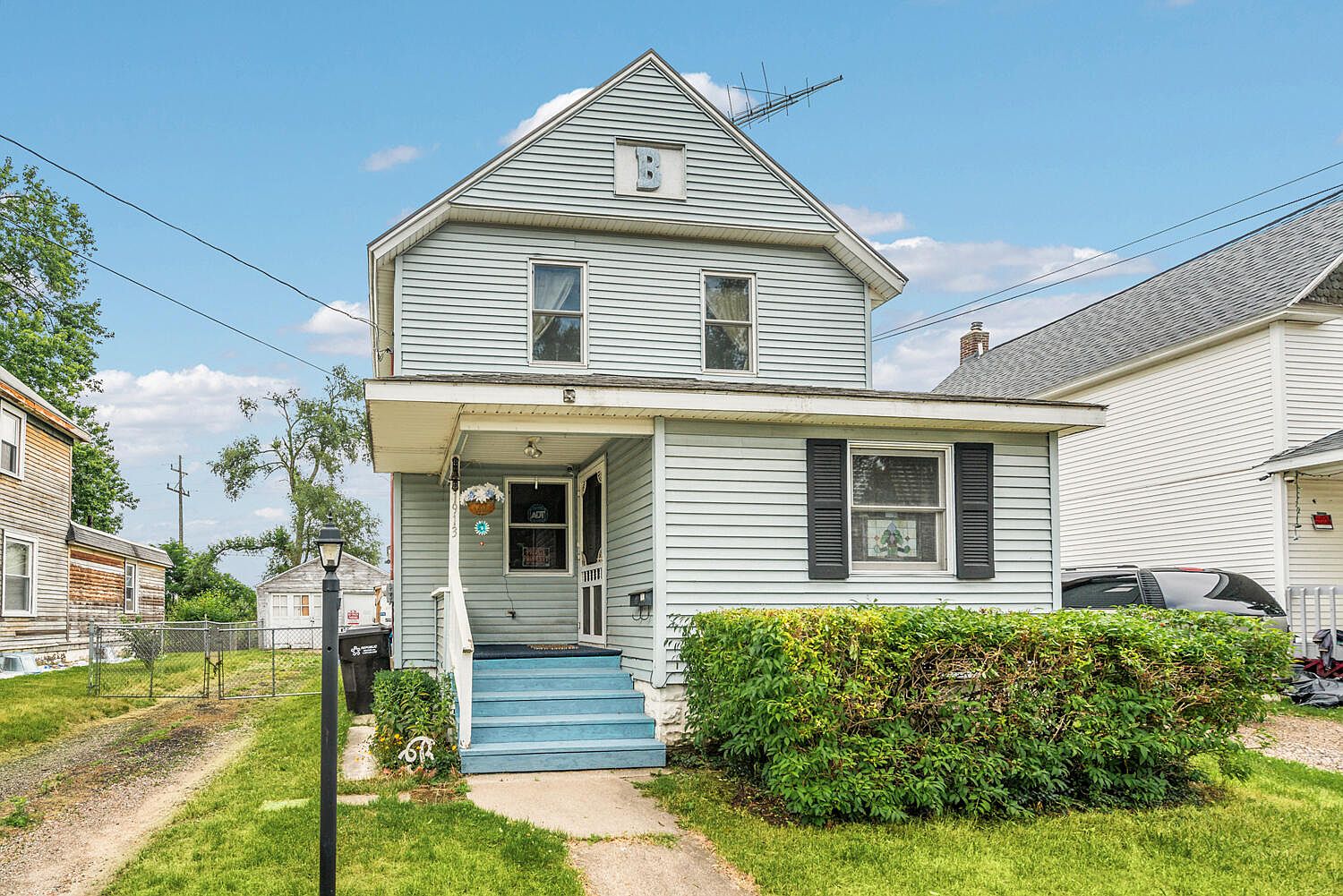 1913 Vanzee St, Kalamazoo, MI 49001 Zillow