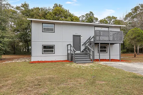 5321 NW 9th Pl Photo 1