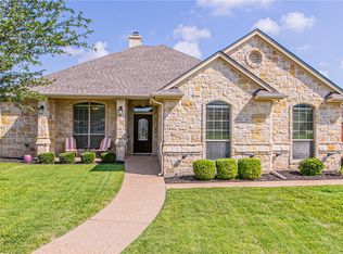 136 Ellis Farm Rd, Hewitt, TX 76643