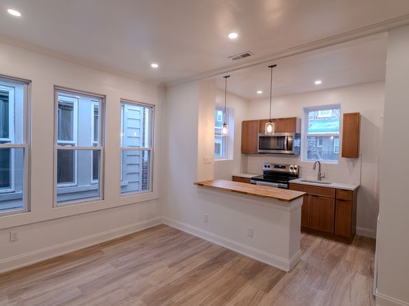 6131 W Jefferson St Floor 2