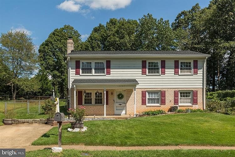 1st image of 13887 Montoclair Ln