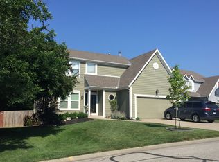 4738 Payne St, Shawnee, KS 66226
