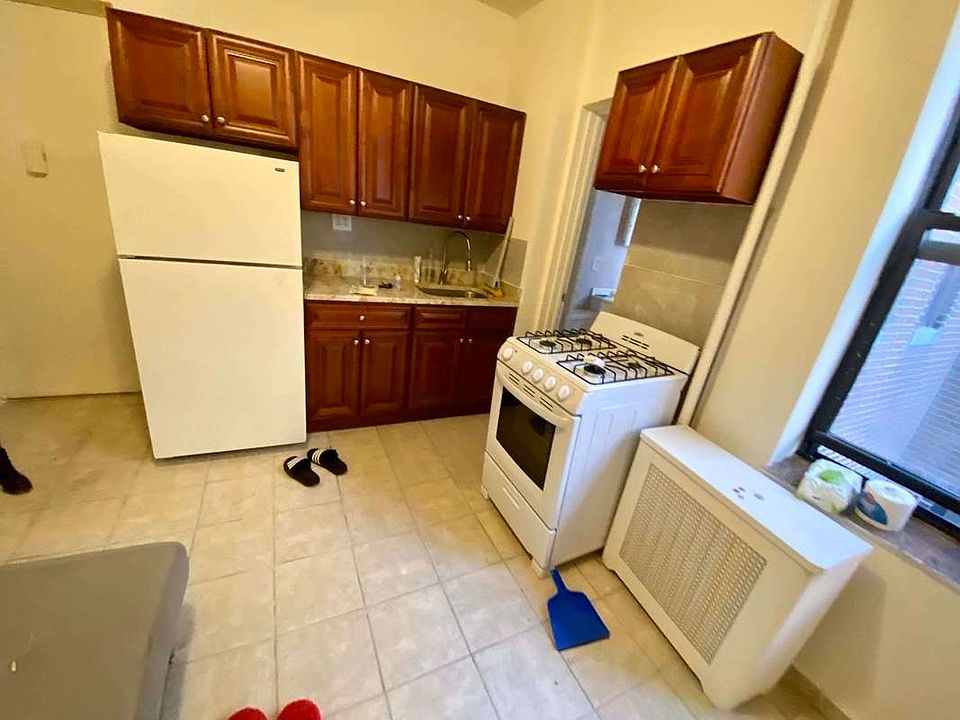 1st image of 32-34 41st St #3AA