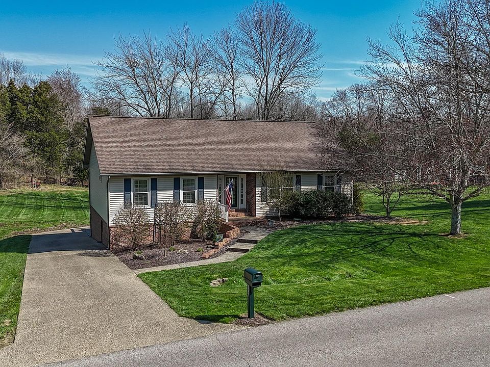 1st image of 673 W Melchoir Dr S