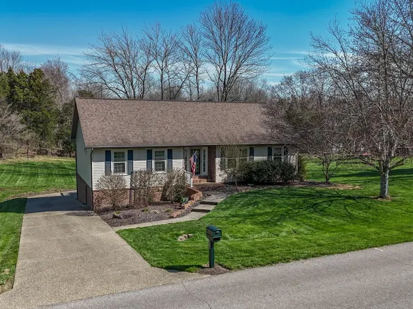 673 W Melchoir Dr S, Santa Claus, IN 47579