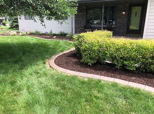 706 S Wild Rose Ct, Appleton, WI 54914