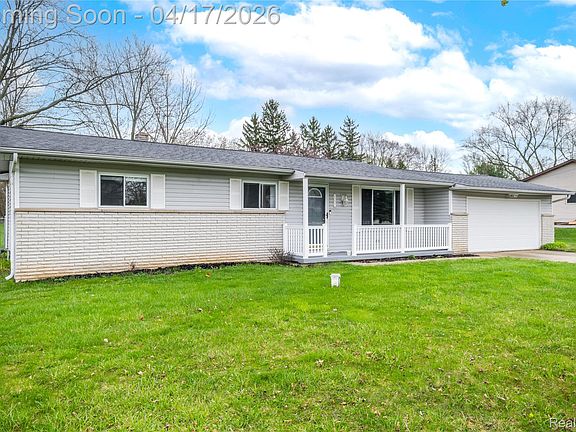 2nd image of 5395 Howe Rd