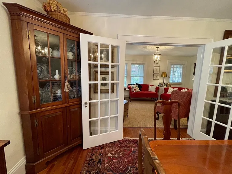 218 Circle Ave — Photo 10