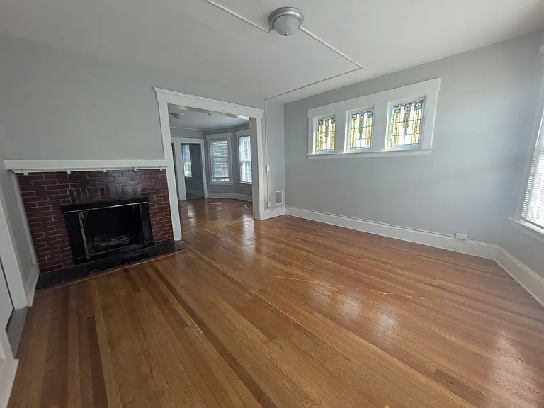 85 Hubinger St #2B — Photo 5