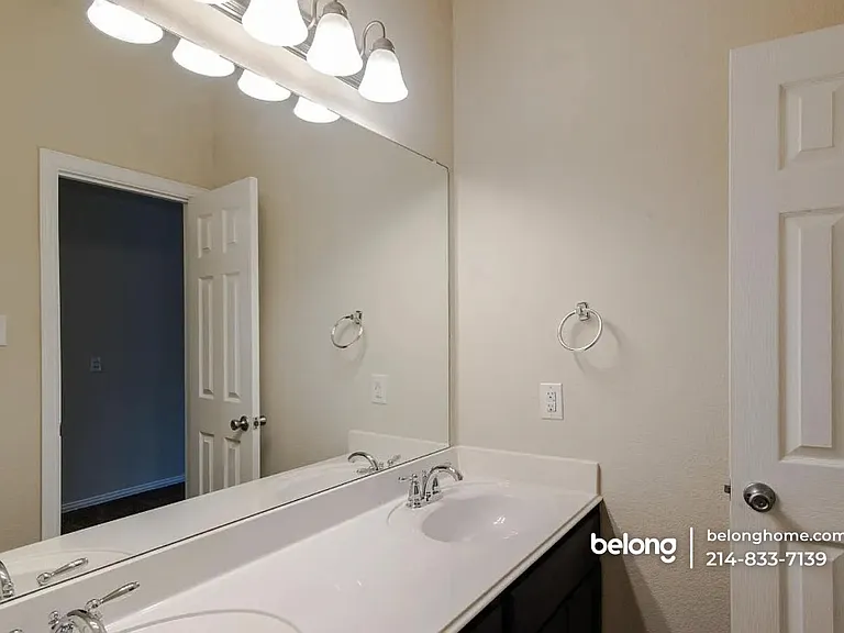 1512 Cockatiel Dr — Photo 11