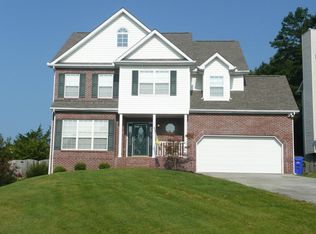 1413 Wineberry Rd, Powell, TN 37849