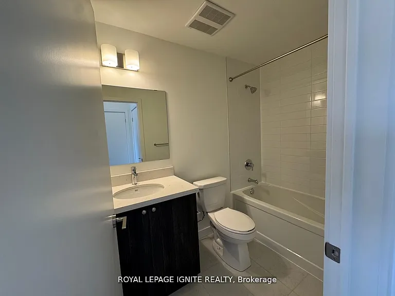 51 Clarington Blvd #101 — Photo 14